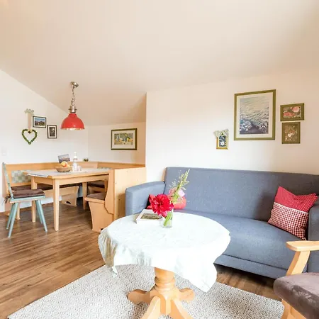 Allgaeu Residenz - Mit Fruehstueck & Sauna * Fischen im Allgaeu