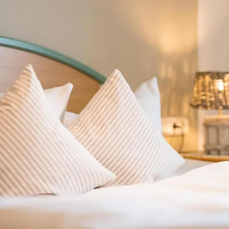 Allgaeu Residenz - Mit Fruehstueck & Sauna * Fischen im Allgaeu